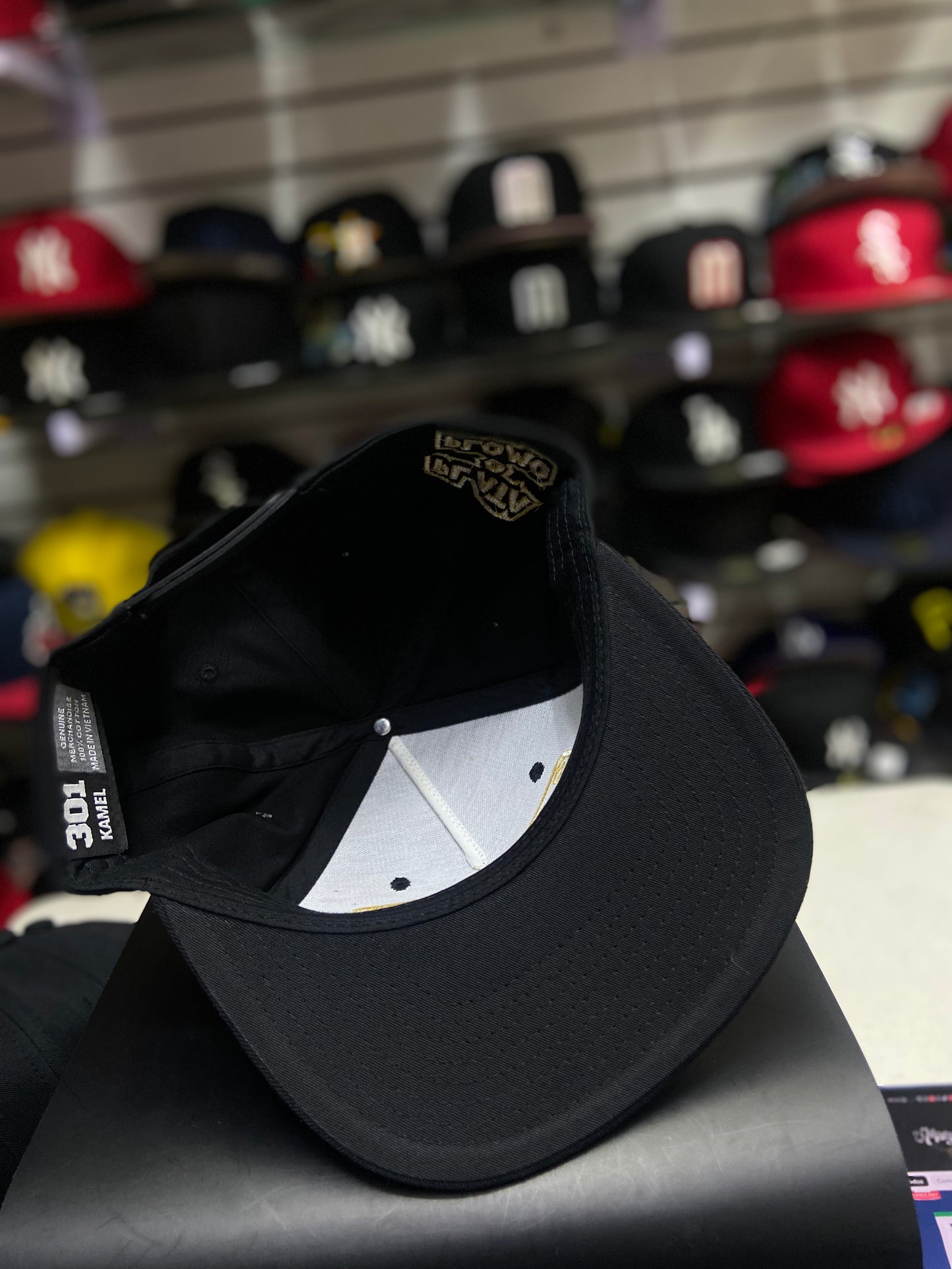 Gorra Kamel Modelo Plata o Plomo - Exclusiva en Bélico el Asunto