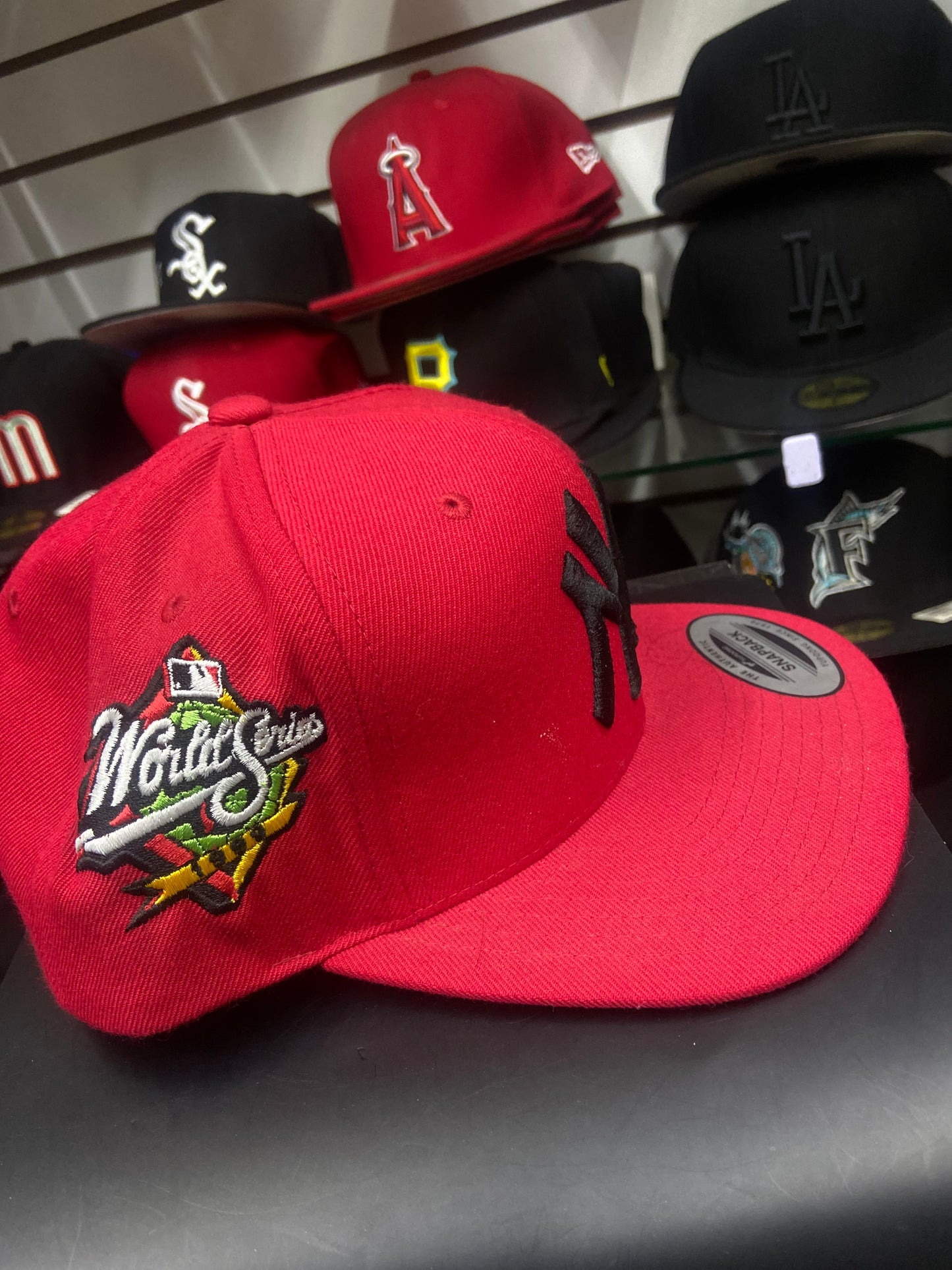 Gorra Snapback - New York Yankees Red &amp; Black Edition